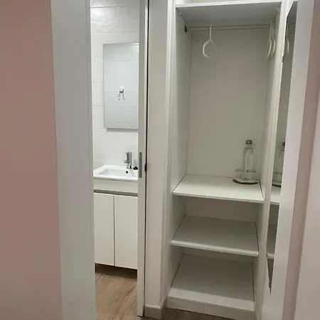 Granny's Pensionat 3*